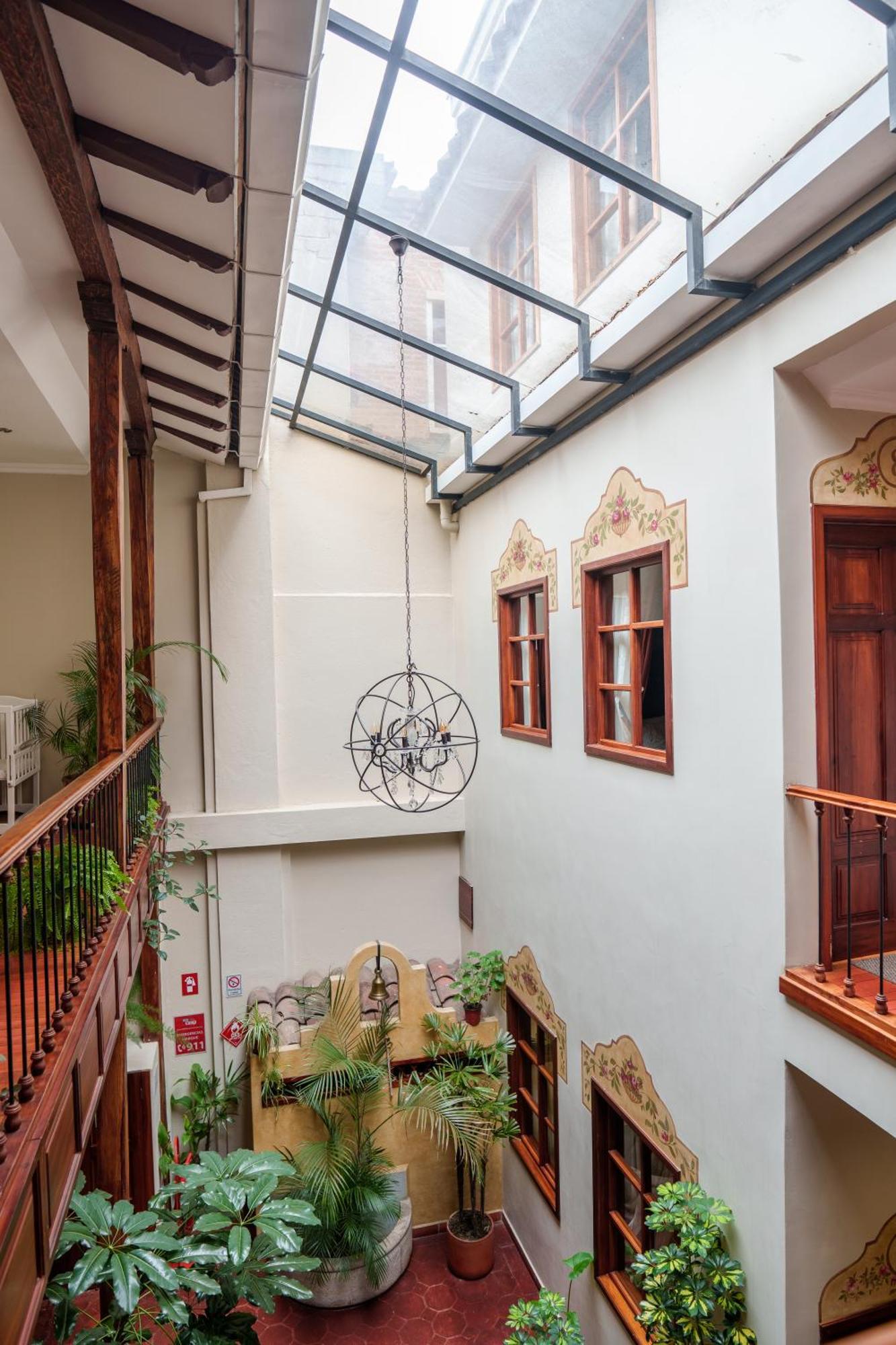Santa Lucia House - Forum Cuenca Luaran gambar